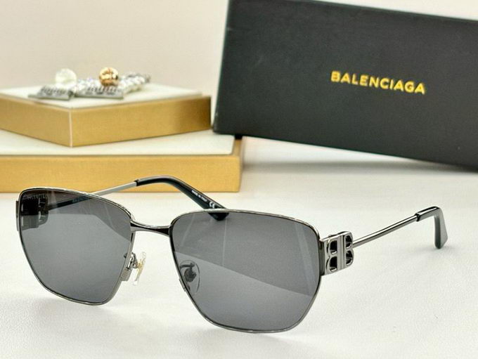 Balenciaga Sunglasses ID:20240703-129